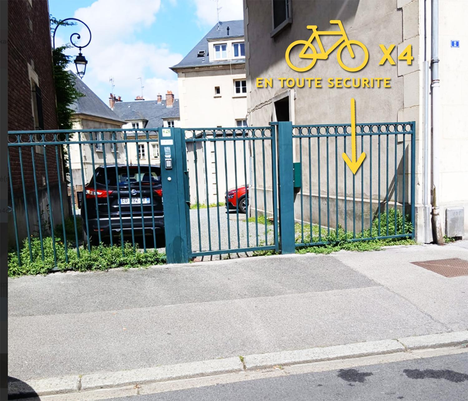 Ferienwohnung Le Cocon De La Tour -Vip-Compiegne-Hyper Centre Exterior foto
